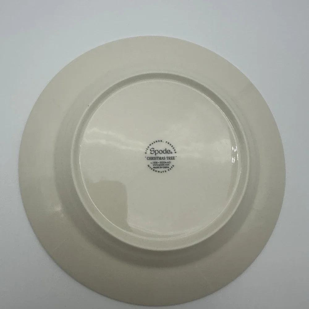 Set Of 4 Vintage Spode Christmas Tree Dessert Salad Plates  (4) 7 3/4